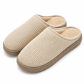 Chaussons 42/43 en textile côtelé beige doublés chauds à enfiler