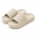 Claquettes 38/39 en mousse EVA beige à semelle texturée pour usage quotidien